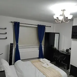 Cozzy Bed & Breakfast